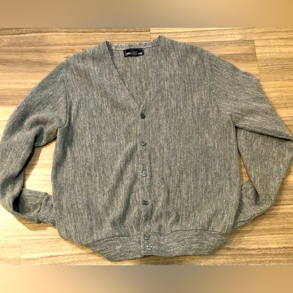 Steeplechase cardigan sweater size large